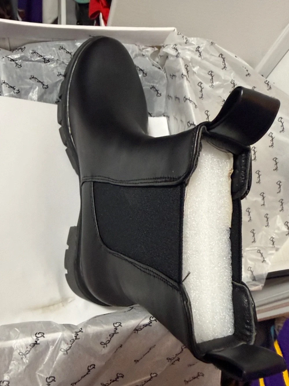Qupid Black Chelsea Lug Sole Ankle Boots